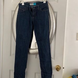 Dark wash ultra skinny jeans